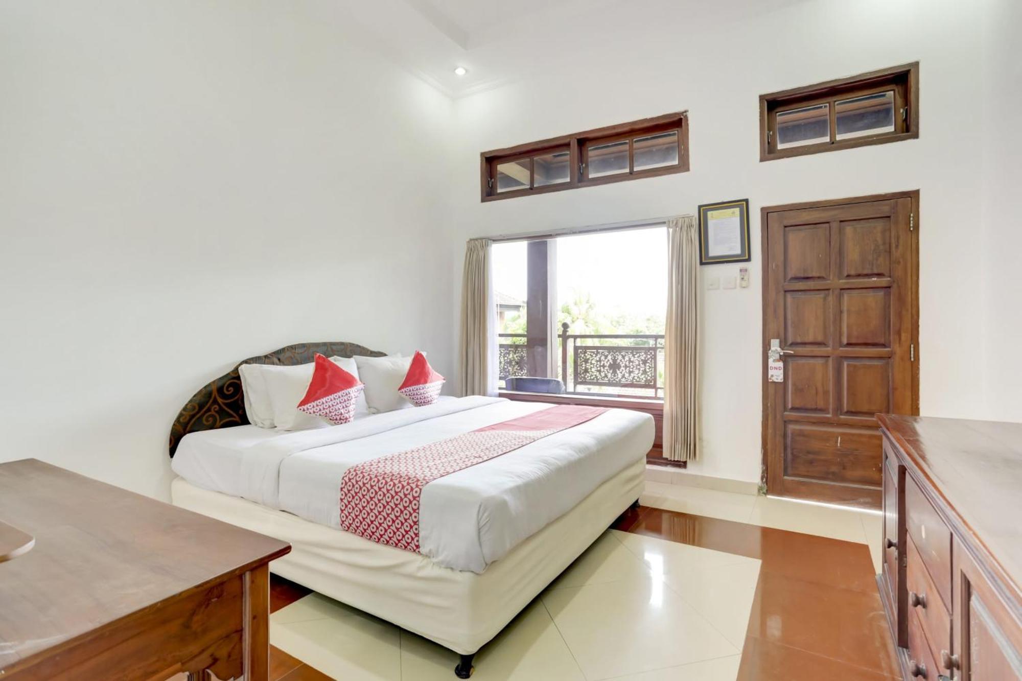 Super Oyo 3261 Hotel Ratu Denpasar Kültér fotó