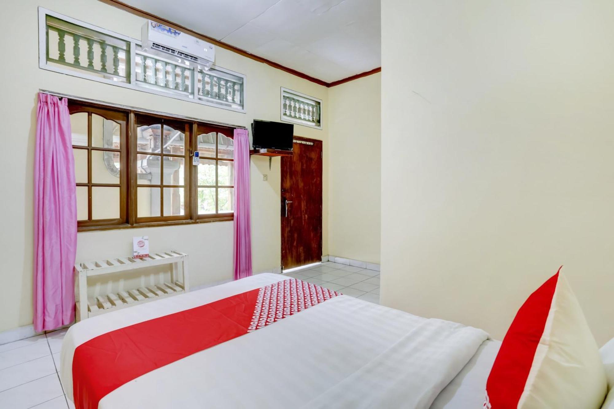 Super Oyo 3261 Hotel Ratu Denpasar Kültér fotó